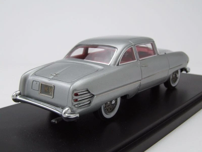 Hudson Italia 1954 Argento Modellino Auto 1:43 Neo Scale Models - Immagine 2 di 4