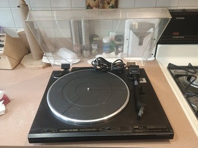 Pioneer PL-570 Full-Automatic Stereo Turntable As Is