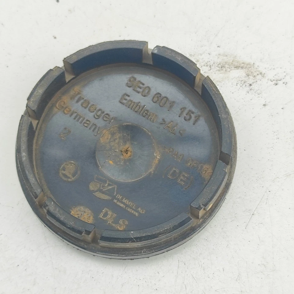 Skoda Superb MK3 Estate 3V Wheel Hub Center Cap 5E0601151 2021 31891408 - Bild 3 von 4