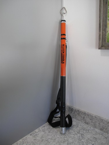 Klein Tools SRS56036 WireSpanner Plus Telescopic Pole, 32" to 18'