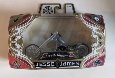 2006 MGA Entertainment West Coast Choppers Jesse James ''Gold Digger'' die-cast