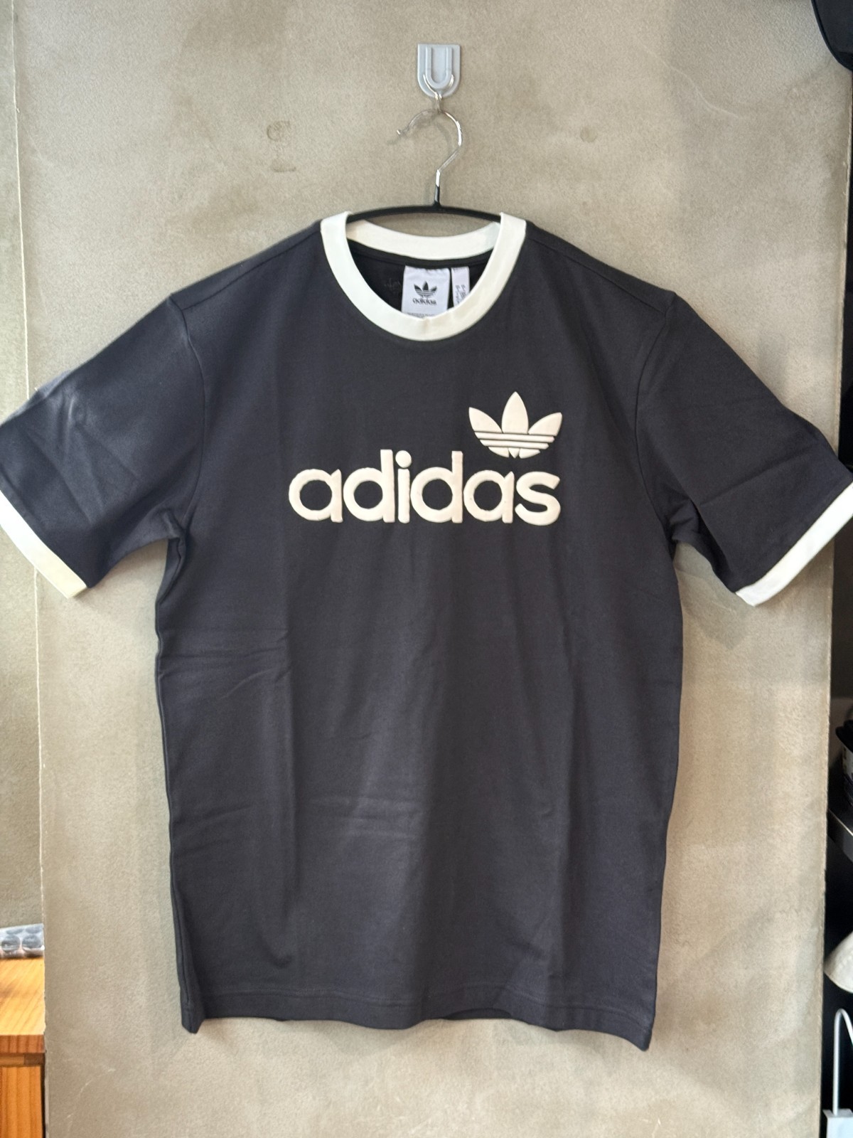 Простые футболки adidas Originals Мужская повседневная футболка Lifestyle Sports Top JC8372 10990₽