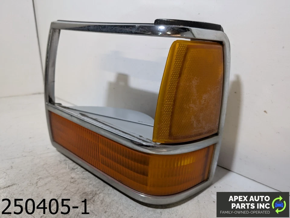 OEM 1989-1992 FORD BRONCO II 2,9 L LUZ DE LA CABEZA IZQUIERDA BISEL MOLDURA CON INTERMITENTE Foto 2 de 4