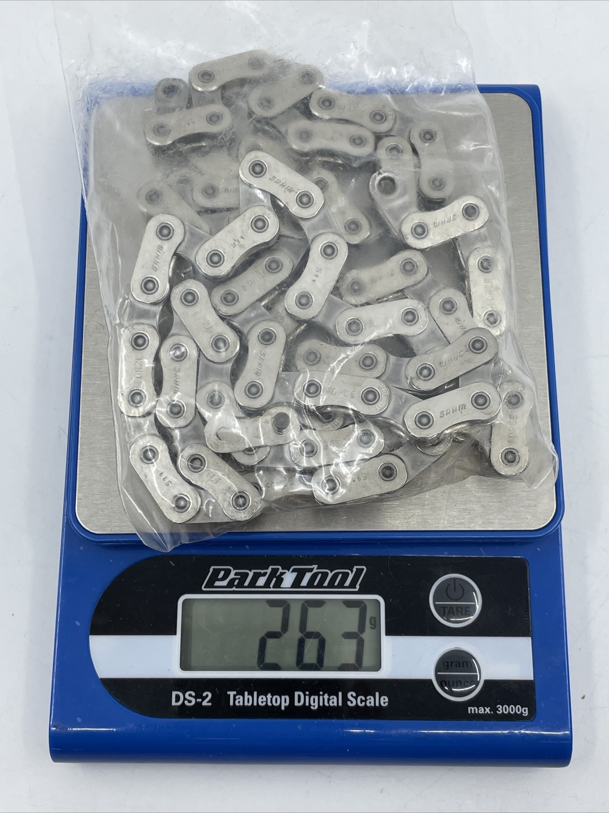 SRAM Force AXS Chain - 12-Speed 116 Links Flattop Silver w/Quick-Link