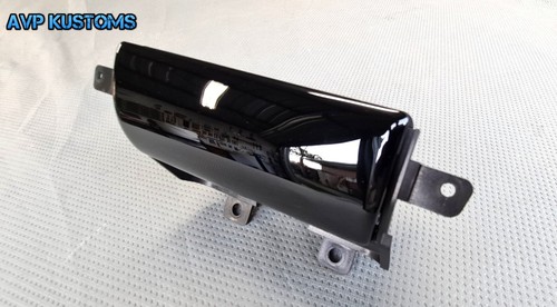 VT VU VX WH SS HSV MONARO V2 CALAIS LOWER CONSOLE COMPARTMENT PIANO BLACK - Picture 3 of 9