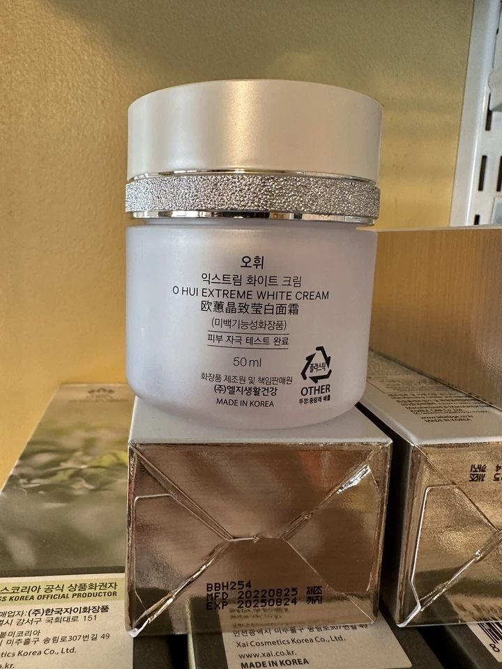 Crema blanca extrema O HUI 50 ml/iluminadora/manchas oscuras/tono de piel/radiante OHUI Foto 3 de 4