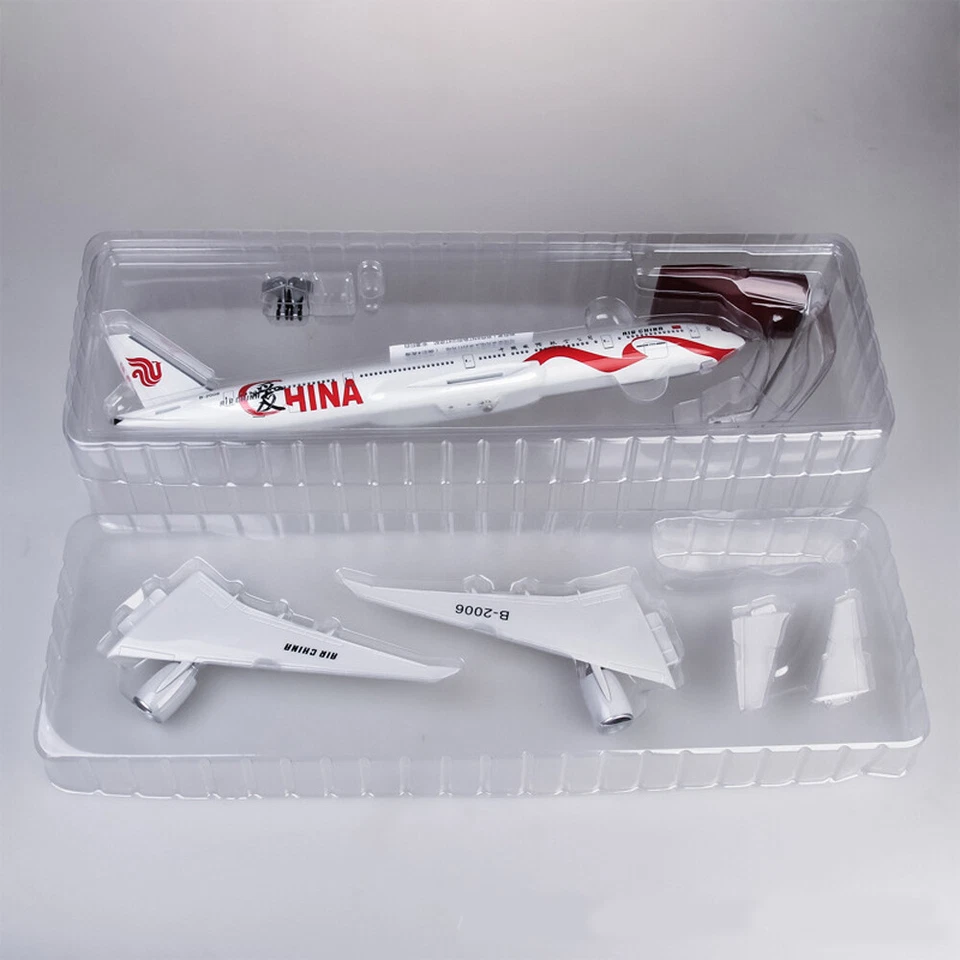 1:157 Scale AIR China Boeing B777 Airplane Model Home Decor W/ LED Light Wheel - Image 4 of 4