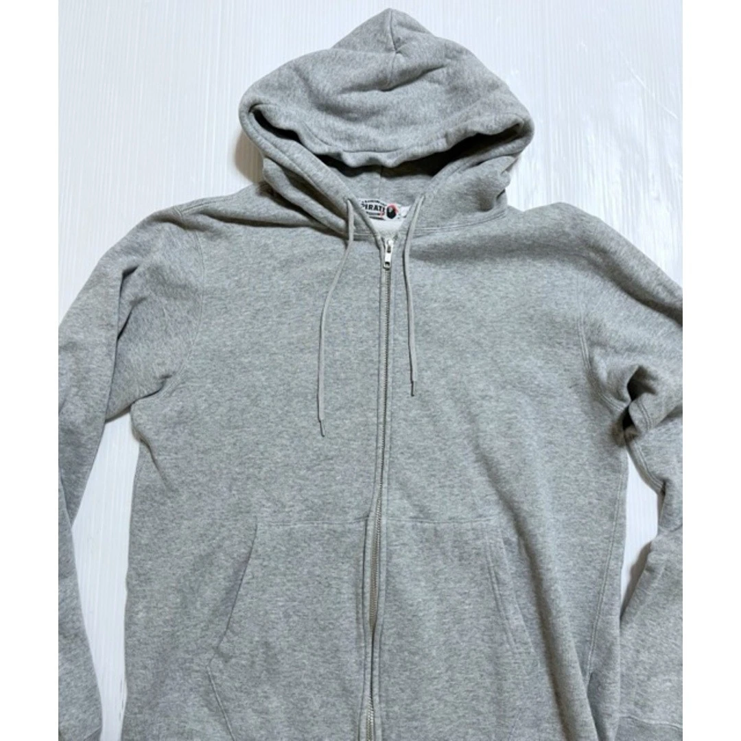 A BATHING APE (BAPE) Felpa con cappuccio e zip A Bathing Ape Pirate Store stampa posteriore A31405 007