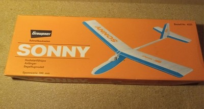 Vintage Graupner Sony free flight model airplane kit, wingspan 700mm