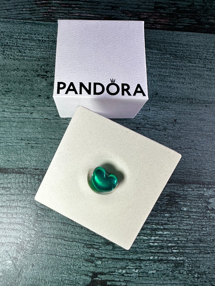NEW Authentic Genuine PANDORA Silver Metallic Green Heart Charm