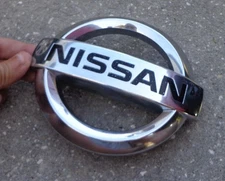 Nissan grill emblem badge decal logo Pathfinder Frontier OEM Factory Genuine