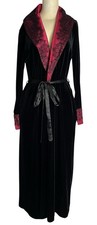 Jonquil By Diane Samandi Black Velvet Robe Pink Satin Neck/Cuffs/ Lace Petite