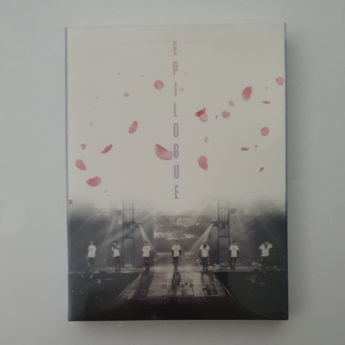 BTS Official 2016 HYYH Live On Stage Epilogue Concert Blu-ray