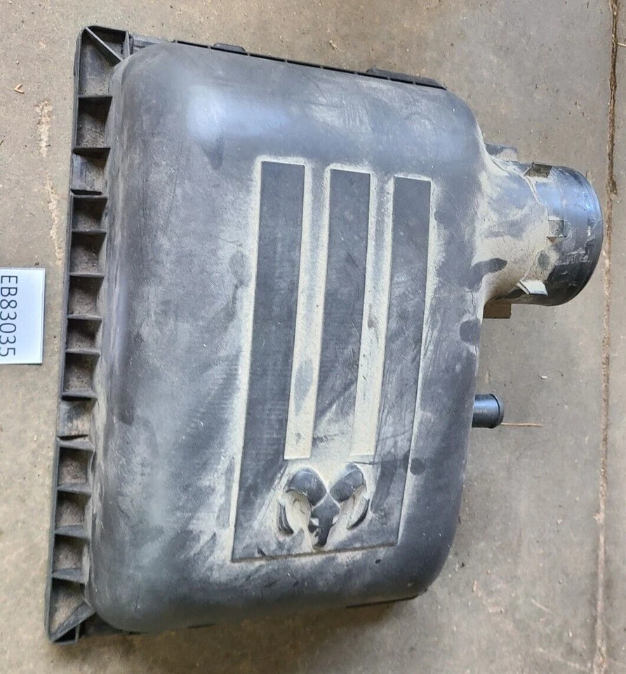 OEM 2009-2018 Dodge RAM 1500 2500 3500 filtro de aire caja tapa cubierta superior solamente Foto 2 de 4