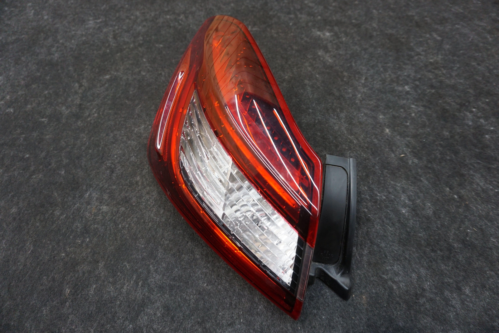 Rear Left Side Outer Tail Light Lamp OEM 670107150 Maserati Ghibli M157 2014-17+