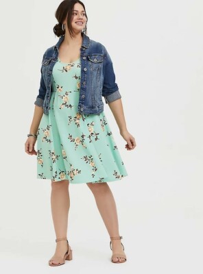 Torrid Womans Plus Size Mint Green Floral Print Textured Mini Skate Dress Sz 2X | eBay Torrid Womans Plus Size Mint Green Floral Print Textured Mini Skate Dress Sz 2X | eBay