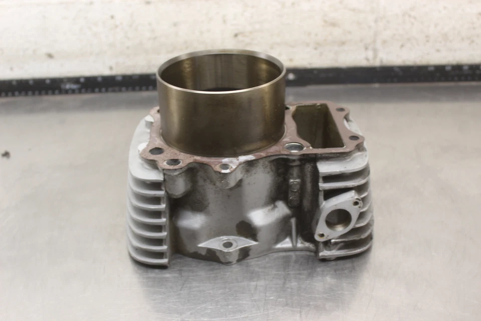 Kawasaki Vulcan 88 VN1500A 1994 motor pistón cilindros bloque jarra H122 Foto 3 de 4