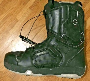 salomon solace snowboard boots