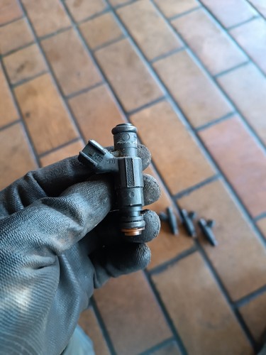 MINI Cooper One R50 R53 1.6 Einspritzdüse Einspritzventil 0280155991 04891192AA