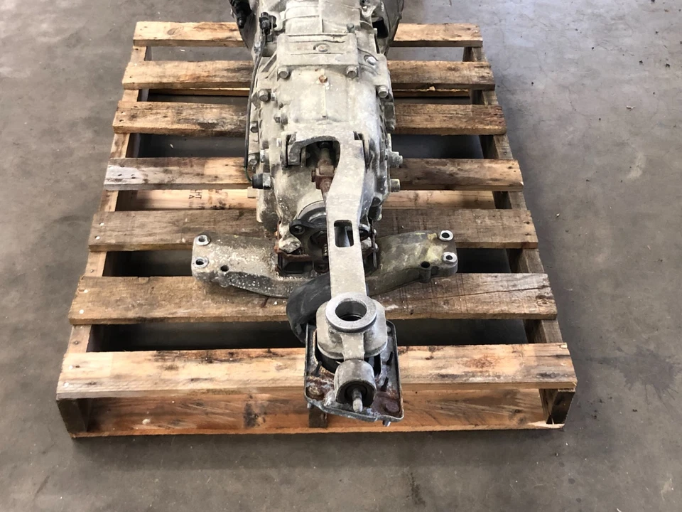 13 14 Hyundai Genesis cupé 2,0 L transmisión manual 1321 OEM Foto 4 de 4