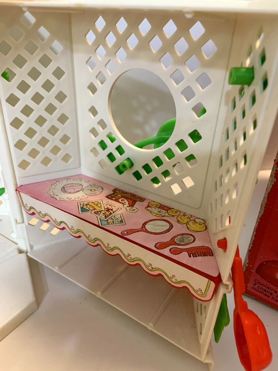 Vintage Strawberry Shortcake Garden House Gazebo 1981 43450 AS IS