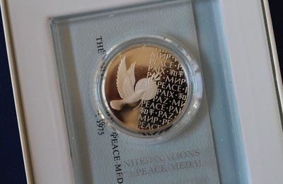 コレクション k1433 UNITED NATIONS PEACE MEDAL 1973 1973
