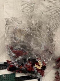 LEGO Architecture 21010 Robie House Wornbox Retired. Opened Box Complete