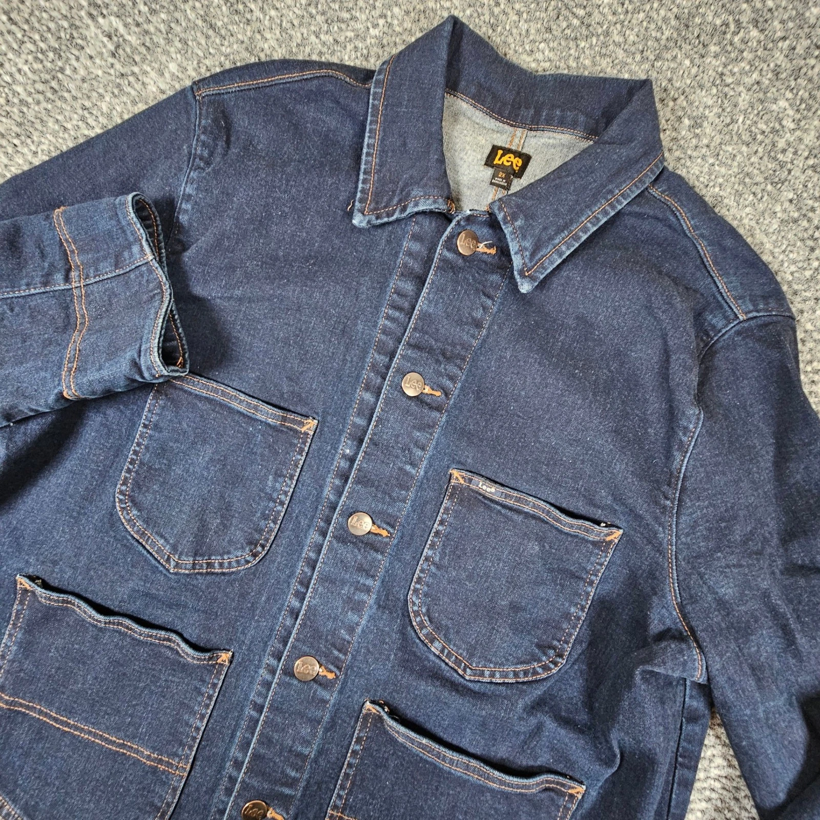 Lee Mens Denim Chore Jacket Dark Wash Blue Workwear Coat 2X Large Patch Pockets
Opens in a new windo
