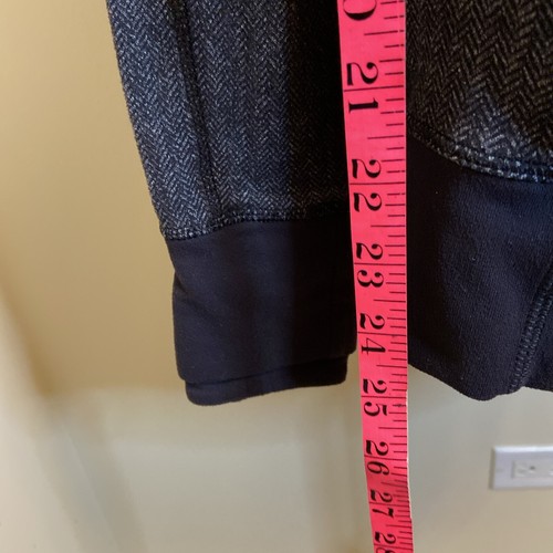 Lululemon Think Fast Pullover Hoodie Size 4 Long Sleeve Black Gray Herringbone - Picture 8 of 13