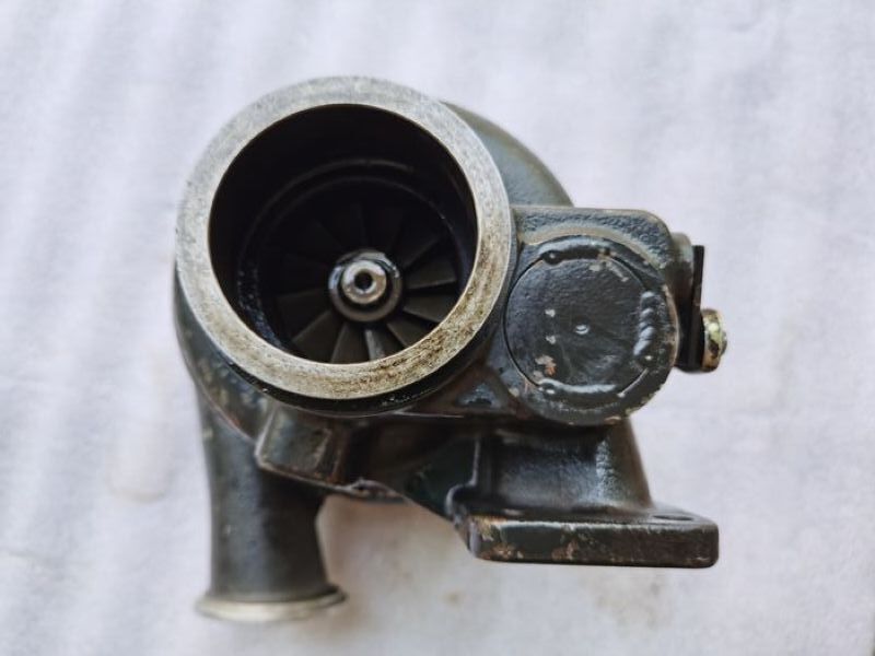 USED HOLSET HY35W 3599975 3599976 4089782 Cummins 6BTA 5.9L  