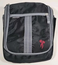 Ricardo Beverly Hills Toiletry Bag Hanging Tote Case Black Travel  EXC