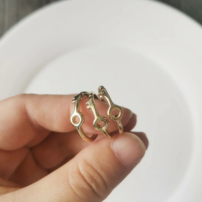 Nuevo 3 piezas Lucky Brand Llave Marca Delgada Anillos Regalo Moda Mujeres Fiesta Joyería Talla 7 Foto 2 de 4