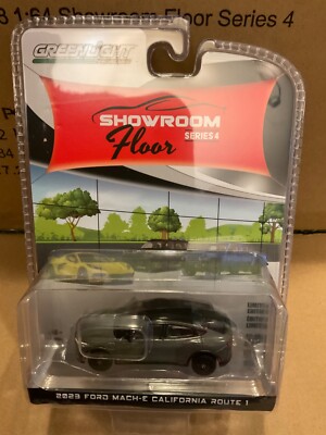 Greenlight Showroom Floor  2023 Ford Mach-E California Route 1