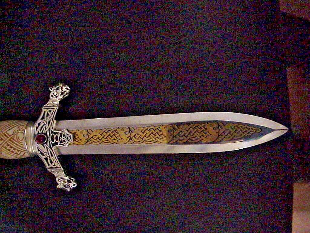 Rare Franklin Mint 1988 The Viking Dragon Knife Dagger By Sid Burt