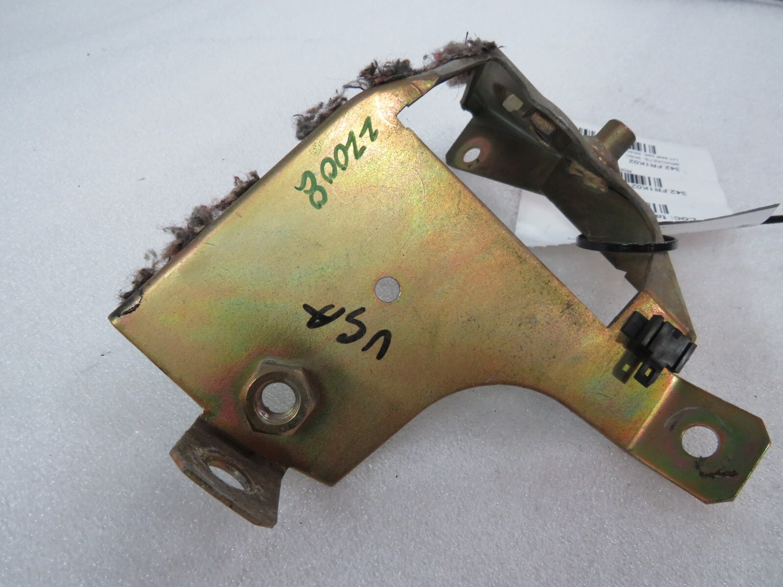 Ferrari 575, LH, Left, Seat Belt Bracket, Used, P/N 66401400