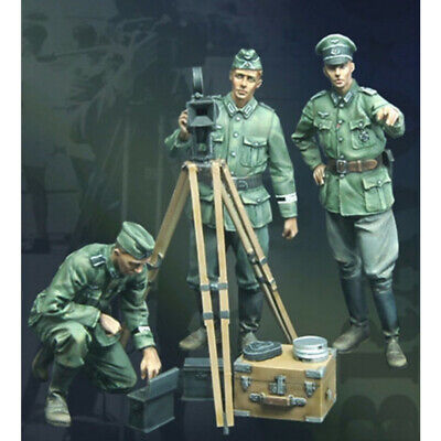 1/35 resin figure model kit WW II German 3 repairman unassembled unpainted