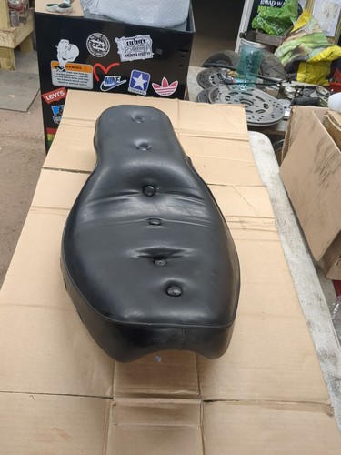 Harley Davidson Evolution Sportster Seat - Picture 2 of 10