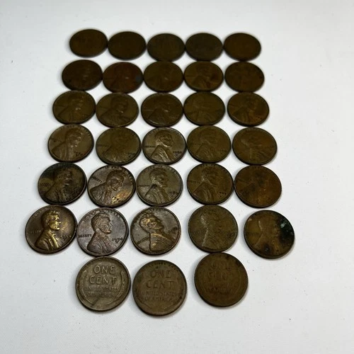1954 - D Wheat Penny Lot Of 33 Various Conditions