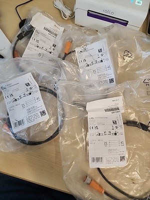 Lot of 4 New IFM Efector EVC001 Connector Cables