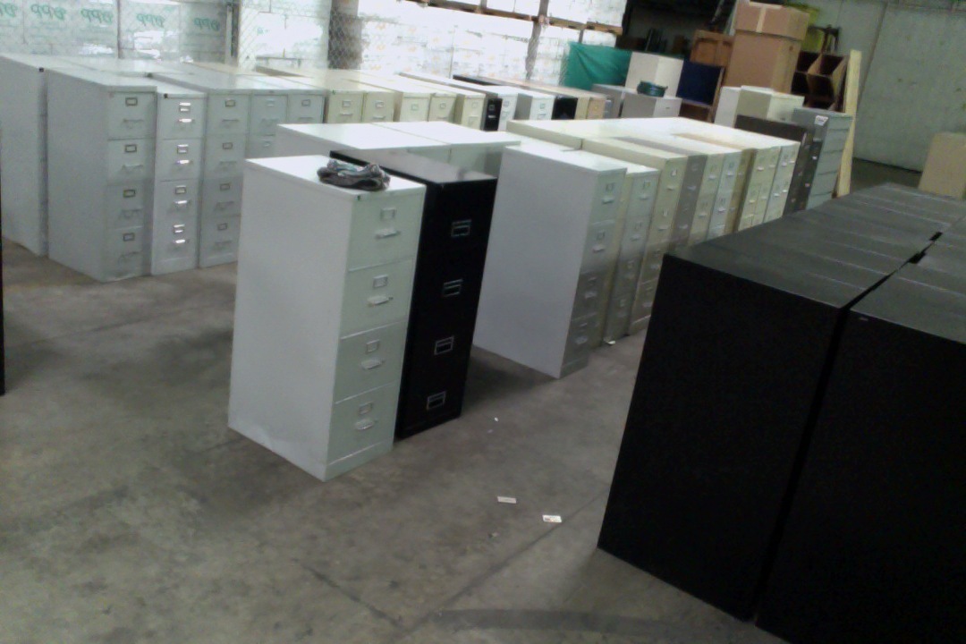 フローラル 送料無料(4 Drawers) Vaultz Locking CD File 4 Drawers, 15.
