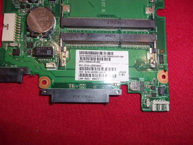 Toshiba L50-A L50D-A L55D-A laptop motherboard V000318100 carte mère AMD A8 - Photo 4/4