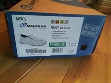 Nautilus Footwear Men's Safety Toe Slip Resistant Work Shoe - Size 8EE - NEW 