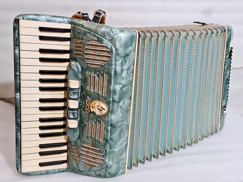 GALANTI 80 BASS Piano Accordion Akkordeon - Picture 9 of 20
