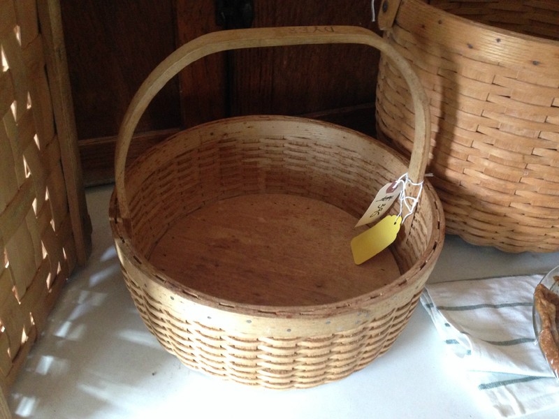 Antique B. G. HIGGINS Basket Pounded ASH Double Pie West Chesterfield MASS.