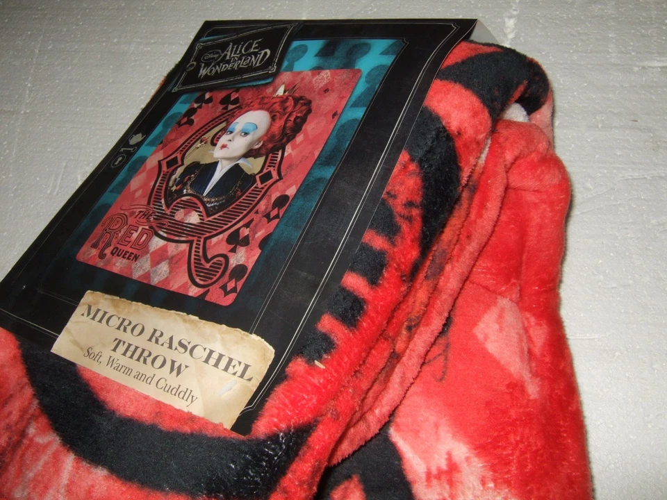 Alicia en el País de las Maravillas Malvada Reina Roja Peluche Polar Manta Disney Tim Burton Foto 4 de 4