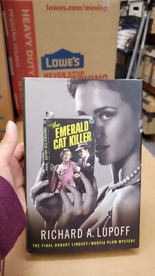 The Emerald Cat Killer By Richard A. Lupoff Minotaur Books 2010 Hardcover