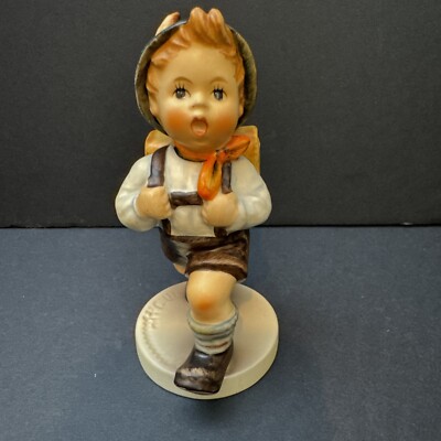Goebel Hummel 82 2/0 ''School Boy'' 4-1/2'' Figurine West Germany