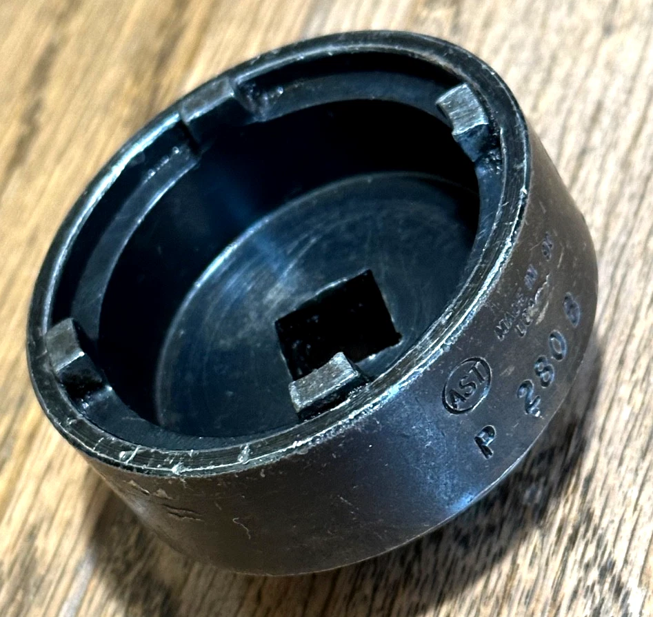 AST Tools Porsche Rótula Tuerca Enchufe 1/2" 4 Pestañas Llave Pin Llave Impacto Foto 2 de 4