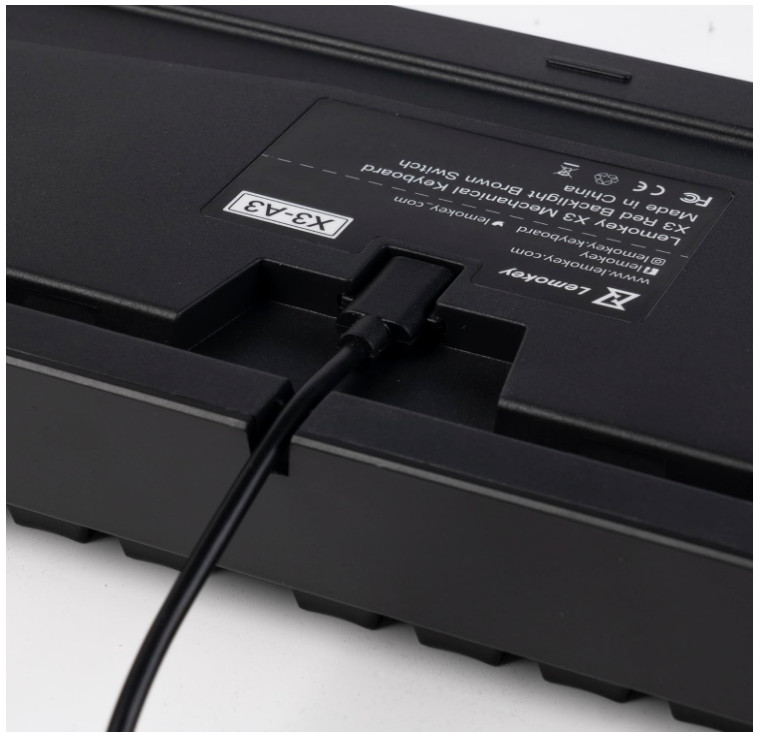 Lemokey X3 Mechanical Wired, 100% Layout, Red Switches, 4