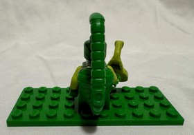 Lego Marvel Super Heroes Scorpion Short Legs Minifigure 76071